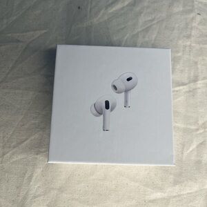 Earbud Brand New Sealed